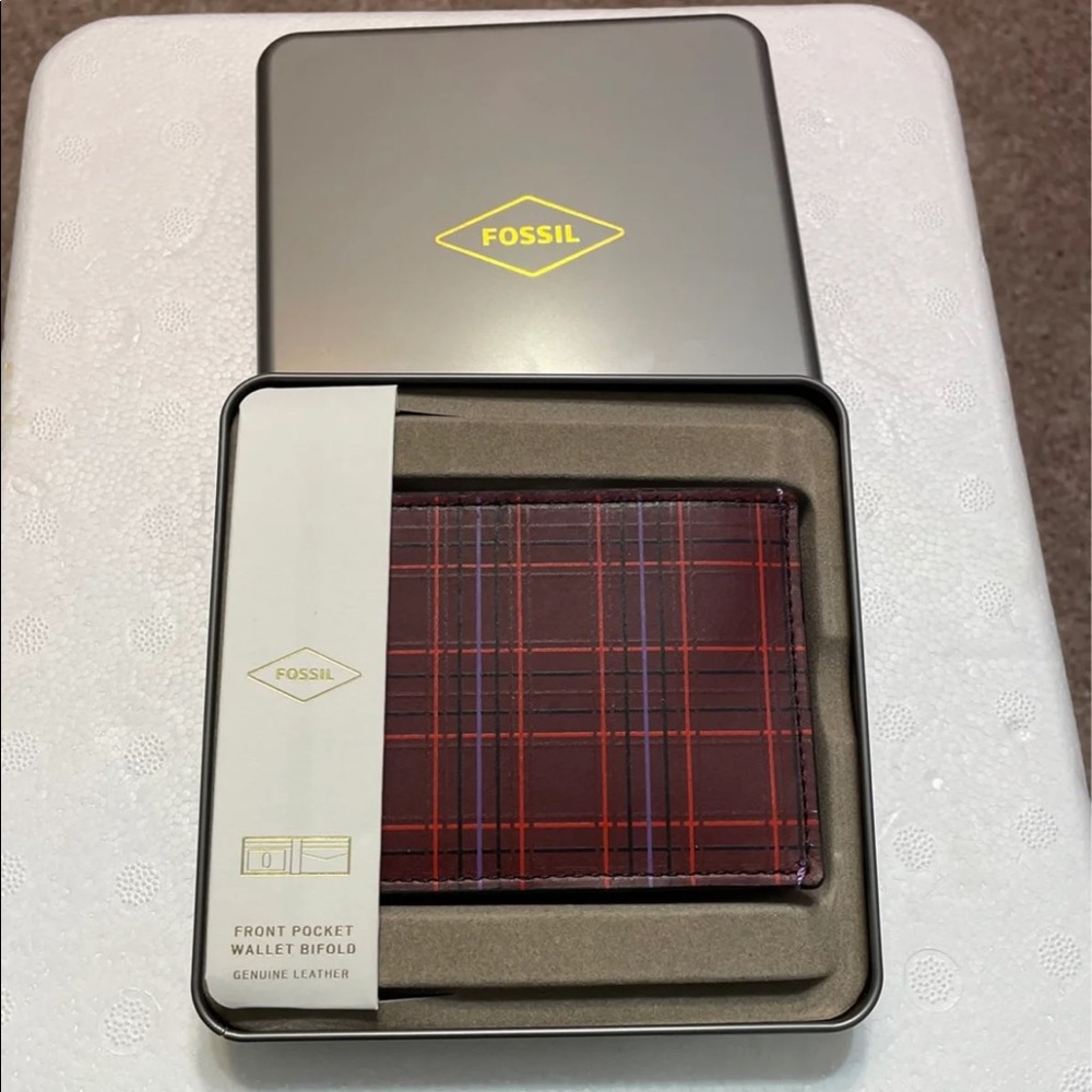 Fossil wallet